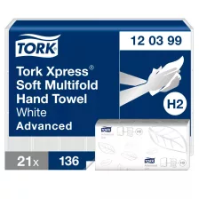   Tork Xpress® Soft Multifold hajtogatott kéztörlő - 2 rétegű, hófehér, 136 lap (Karton - 21 csg)