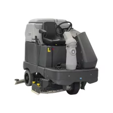   Nilfisk SC6500 1100D nagy méretű vezetőüléses teljesen felszerelt akkumulátoros padlótisztító
