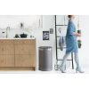 Brabantia Touch Bin New acél nyomófedeles szemetes - platinaszürke test, selyem fedő 40L