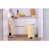 Brabantia NewIcon acél pedálos szemetes - kellemes sárga 30L