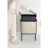 Brabantia Bo Touch Bin acél nyomófedeles szemetes lábakkal - aranyfényű 36L