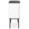 Brabantia Bo Touch Bin acél nyomófedeles szemetes lábakkal - fehér 36L