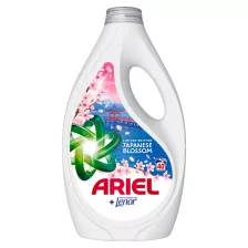   Ariel Japanese Blossom folyékony mosószer színes ruhákhoz - 40 mosás 1,8L